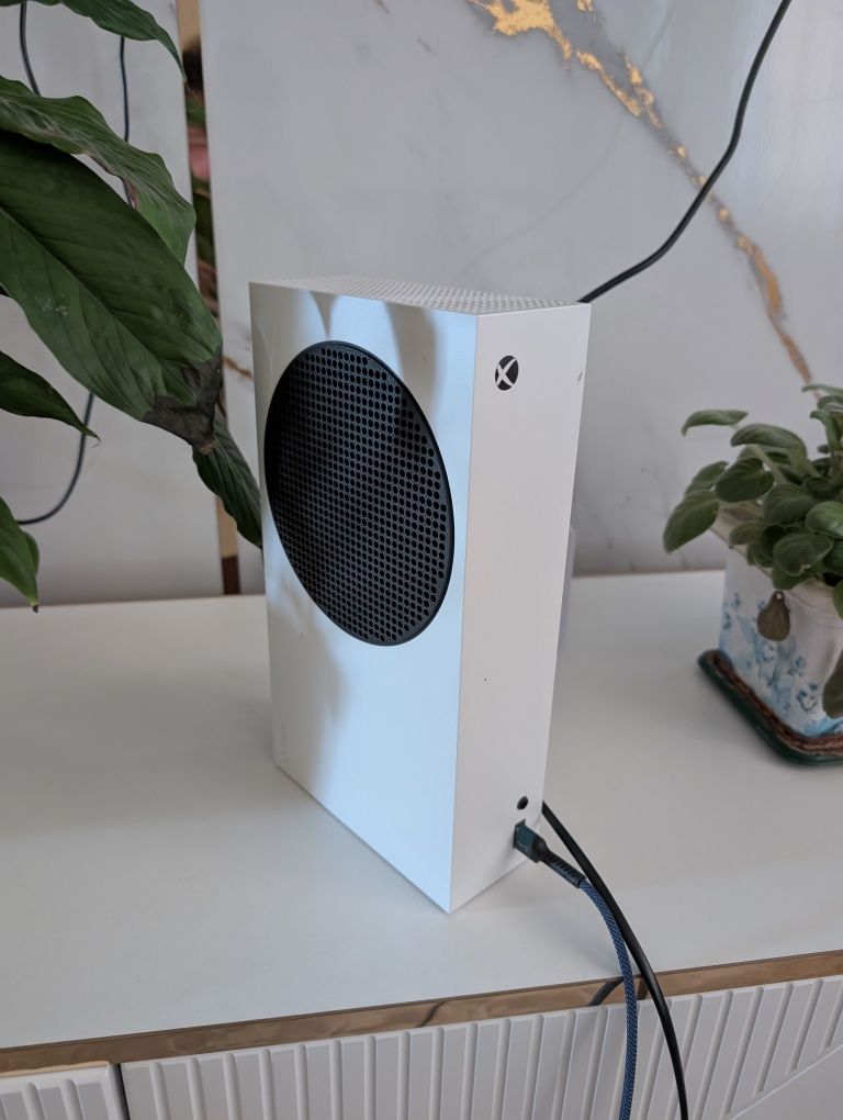 Xbox s + Руль СРОЧНО