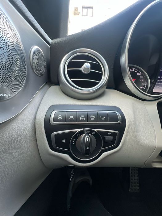 Mercedes-Benz C 300 Coupe Pachet AMG An 2018/ 75000 km
