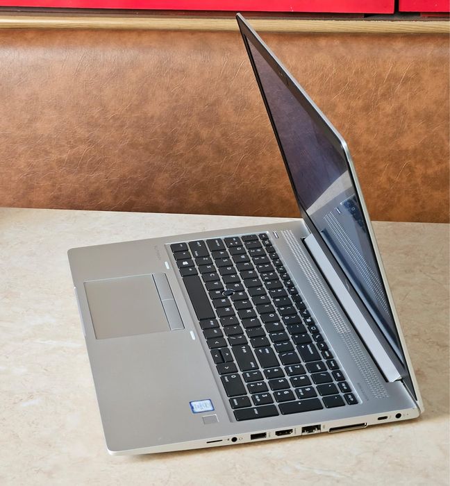 Laptop HP EliteBook 830 G5 i5 V8 Pro