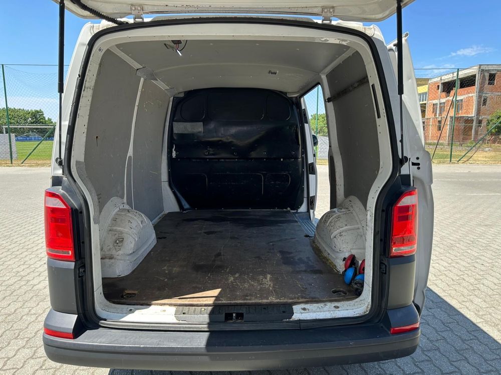 VW Transporter T6 2.0 TDI 150cp. Euro6, Clima Modell 2017