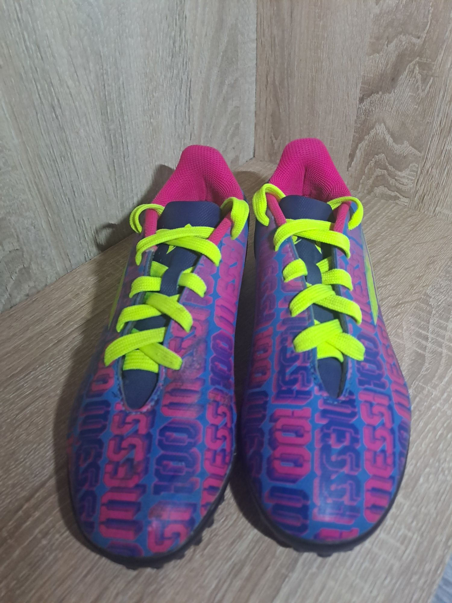 Ghete fotbal messi, mărimea 38