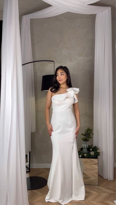 Женское платье — новинка | Идеальная посадка