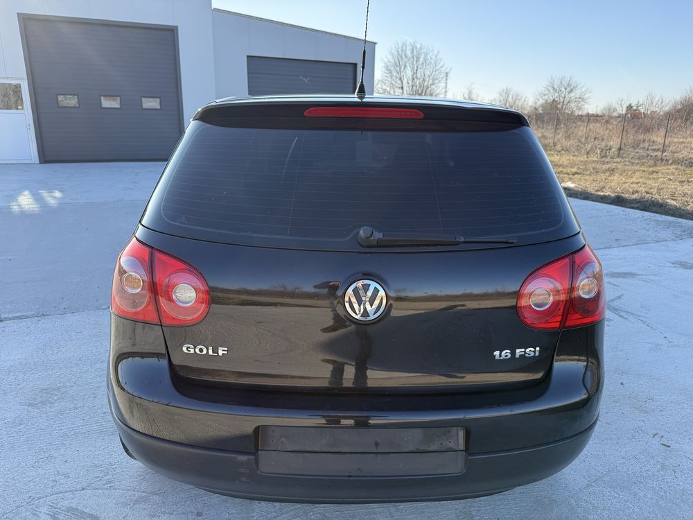 VW Golf 5 1.6FSI на части