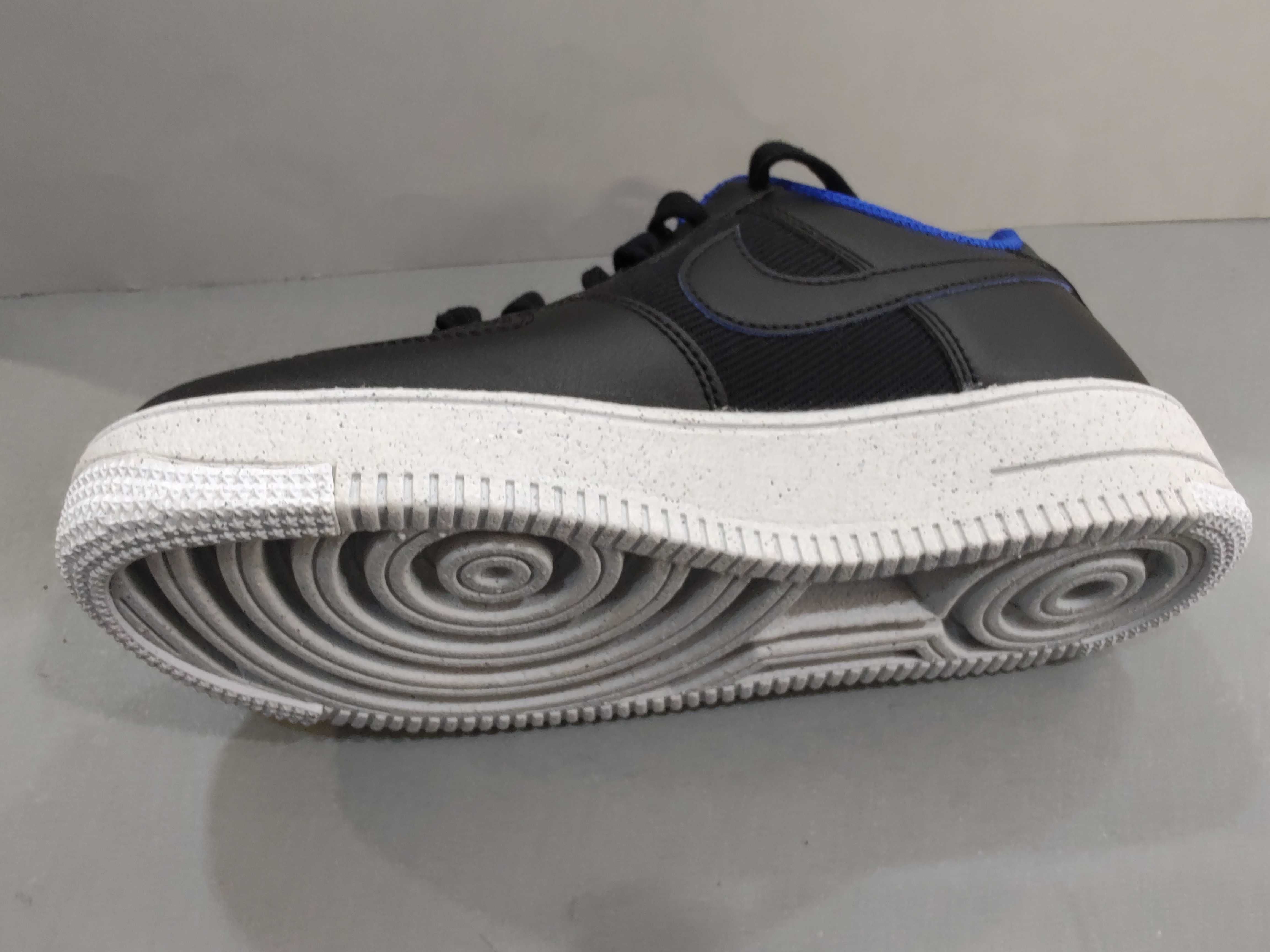 Nike Air Force N35,5 и N37,5.Ниски кецове.Нови.Оригинал.