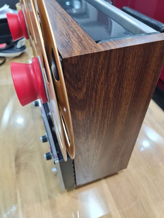 Magnetofon Revox A-77