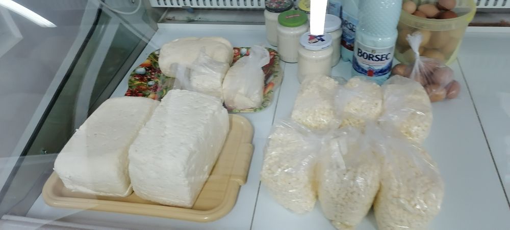 Telemea  de  vaca
