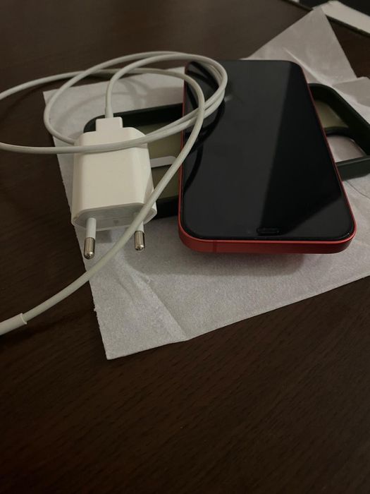 Iphone 12 red liber de retea