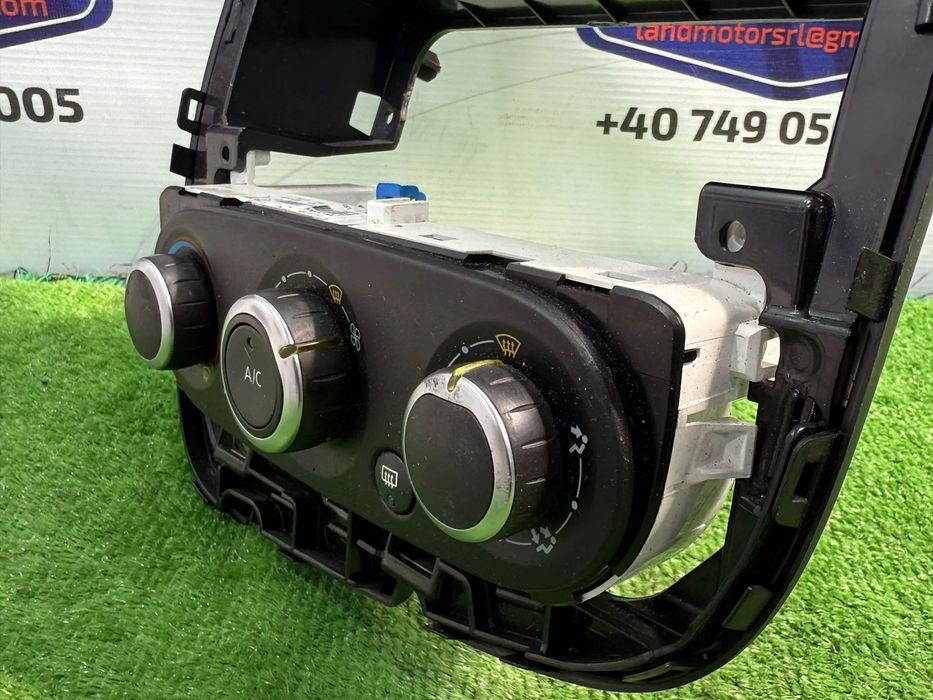 PANOU COMANDA AC / CLIMA RENAULT CLIO IV 2015 1.0 BENZINA TCE HATCHBACK COD OEM T1019676Z E1072485 2012-2019