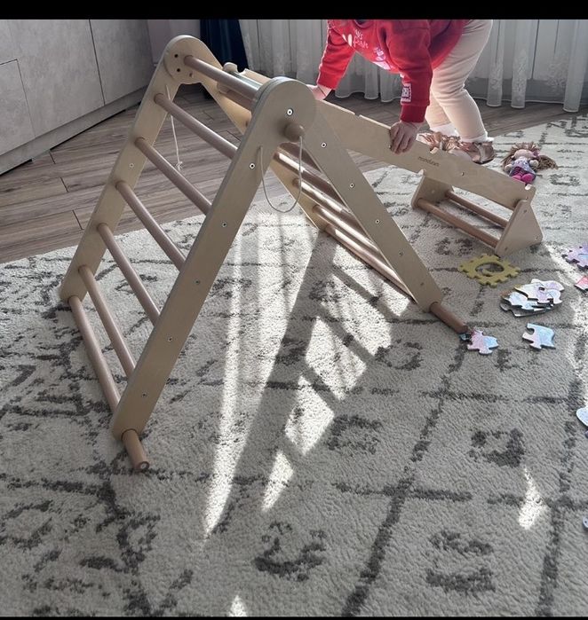 Loc de joaca pentru copii din lemn,scara+perete de catarat