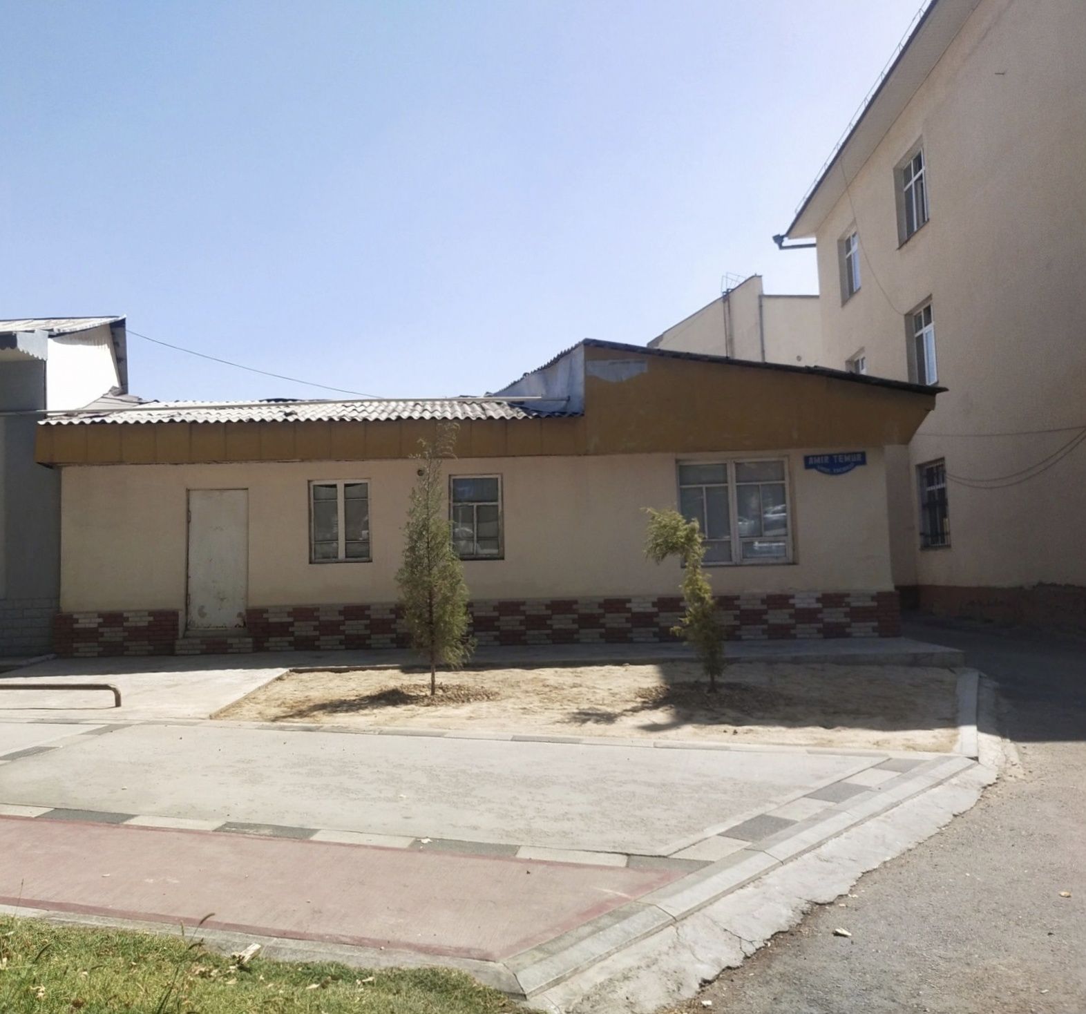 Юнусабад Амир Темур уй сотилади биринчи линия