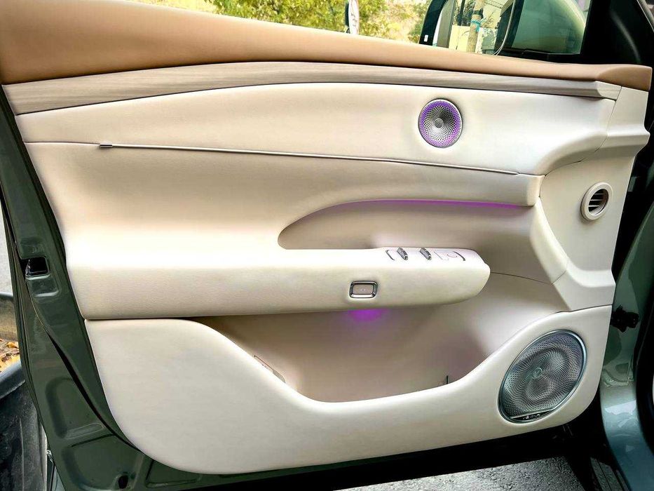 Voyah Free PLUS (Все цвета в наличии) (гарантия)