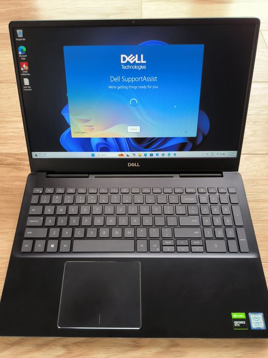 Laptop Dell Vostro 7590