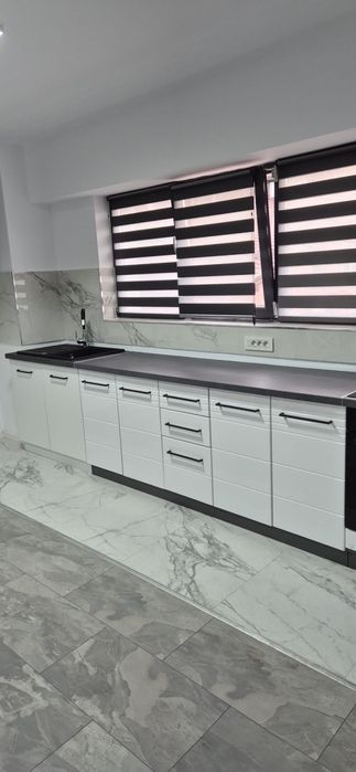 Inchiriez apartament 3 camere, prima inchiriere, totul nou