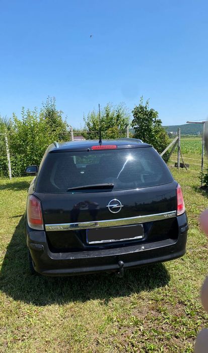 Vând Opel Astra H