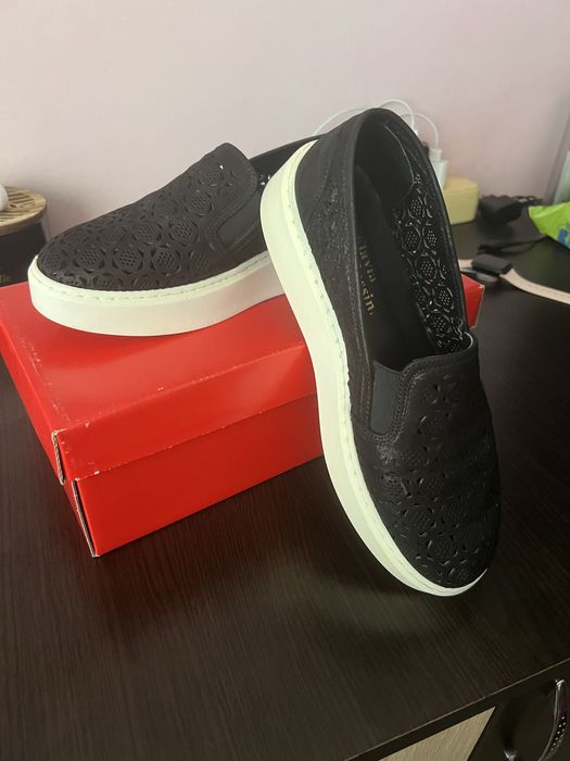 Esparile Flavia Pasini din piele