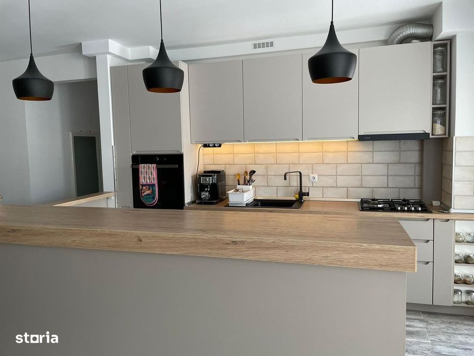 Inchiriez apartament cu 2 camere, Buna Ziua