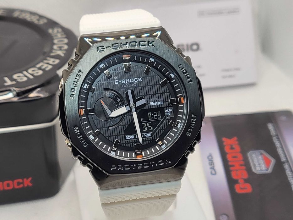 Ceas Sport Casio G-Shock GM-2100 White Metal – Nou, Garanție 2 Ani