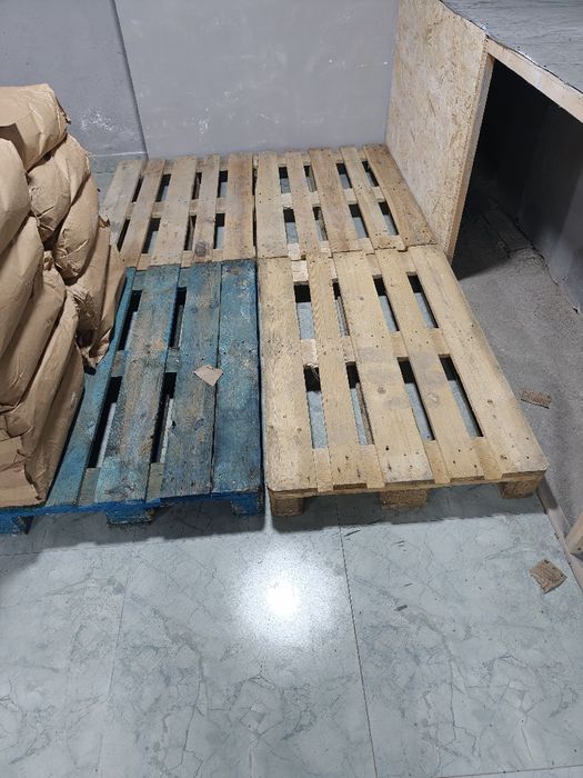Европаллеты 11 штук, 40 000 сум и 7шт по 25000