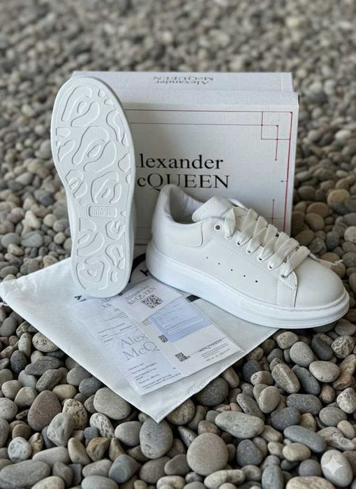 Adidasi Alexander Mc Q u e e n Alb - Full Box