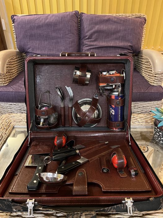 Подаръчен комплект "Дипломат "Всичко за пикник" с печка