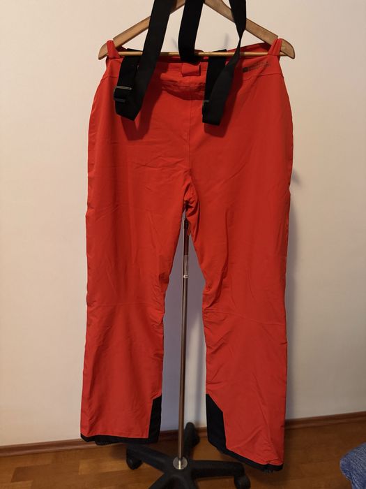 Costum de Ski/Snowboard Mountain Warehouse