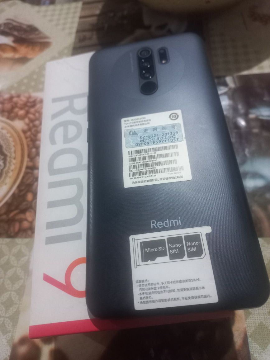 Redmi 9 4/64 srochni