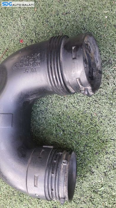 Tub Tubulatura Conducta Racord Admisie Aer Volkswagen Jetta 1.9 TDI 2005 - 2011 Cod 1K0129618AT [C1476]