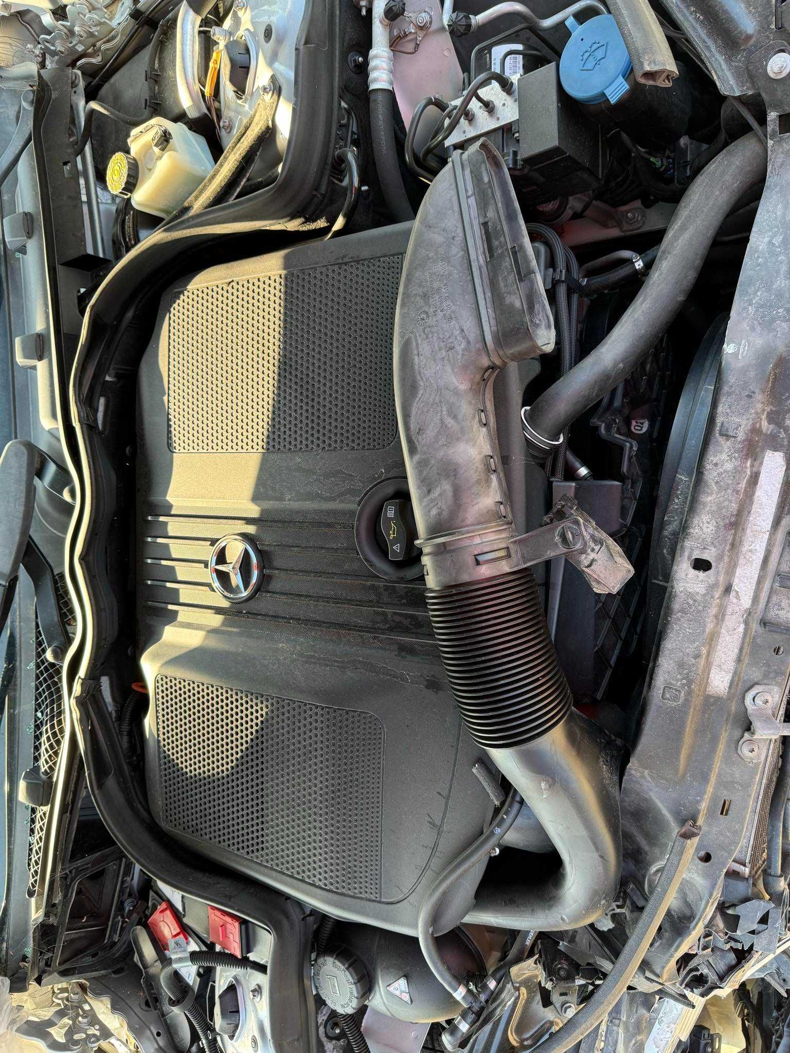 Мерцедес W204 2011г.