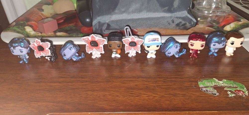 Коллекция из очень странные дела