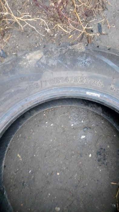 Зимние шины б/у хорошем состоянии