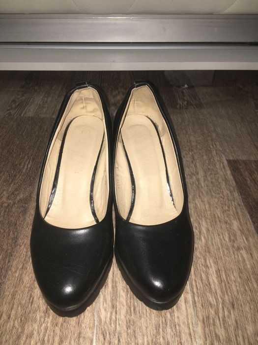 Продам туфли женские б/у