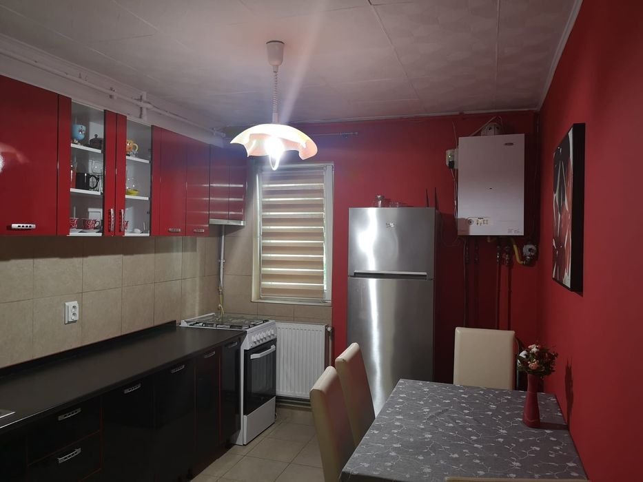 INCHIRIERE Apartament 2 camere - decomandat (Manastur, langa Cinema Da