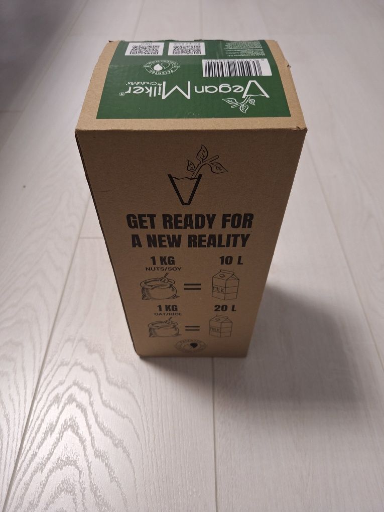 Уред/преса за приготвяне на ядково мляко Vegan milker