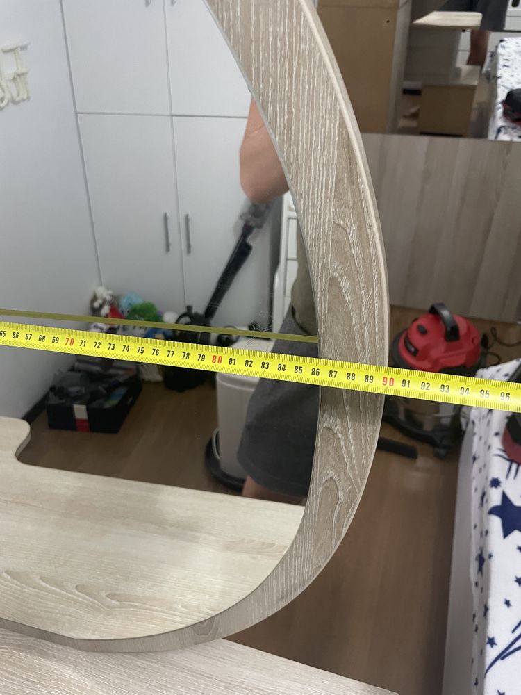 Birou + oglinda + 2 dulapuri suspendate