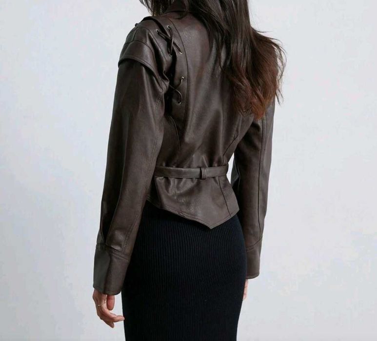 Кафяво кожено яке