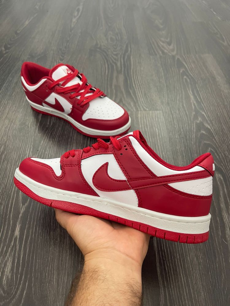 Adidasi NIKE Dunk Low Retro Red & White | Chicago | Model Nou