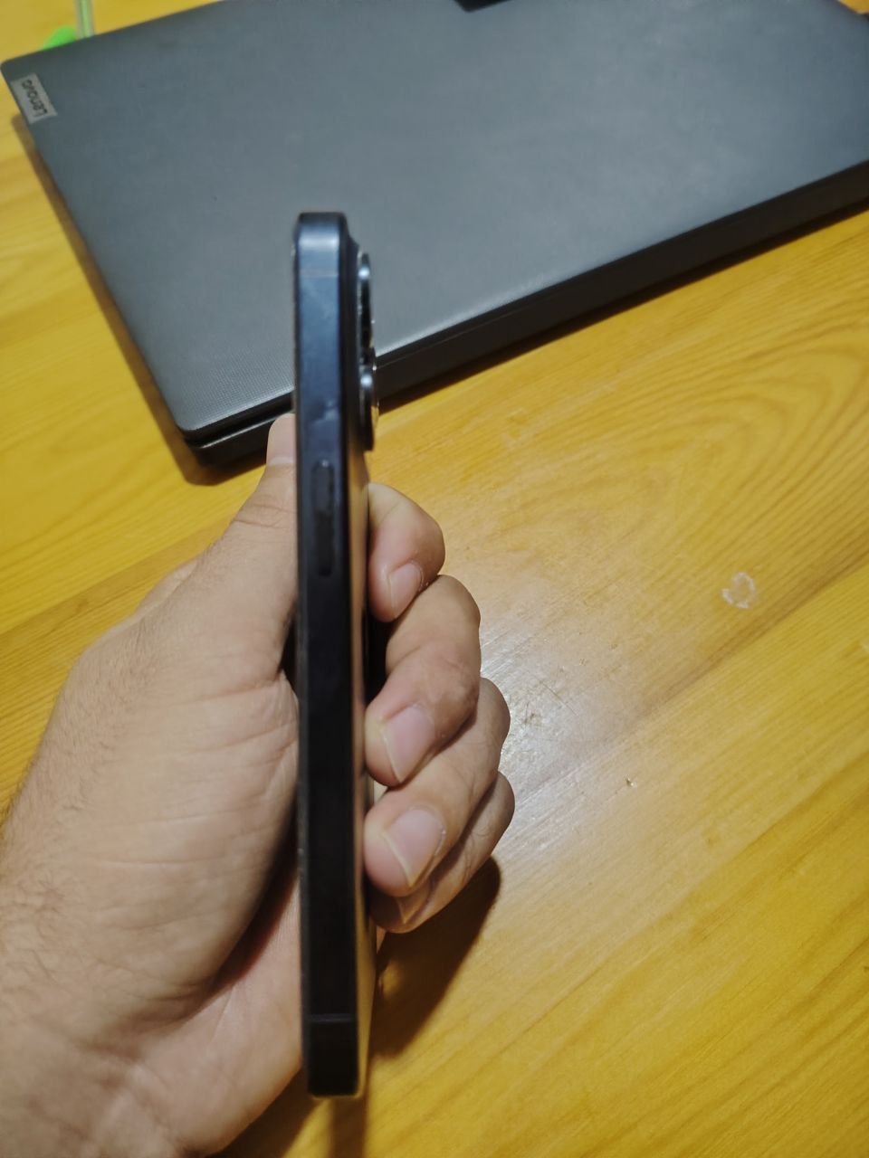 Iphone 15 pro 128gb ideal