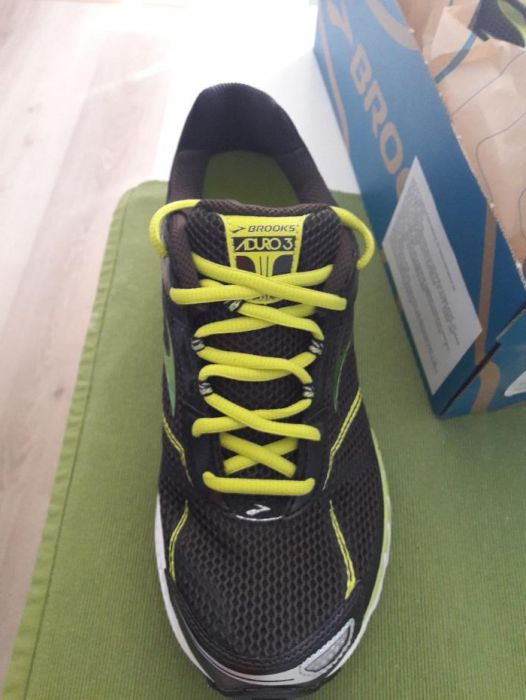 Black friday reducere 40% papuci profesionali alergare Brooks Aduro3,