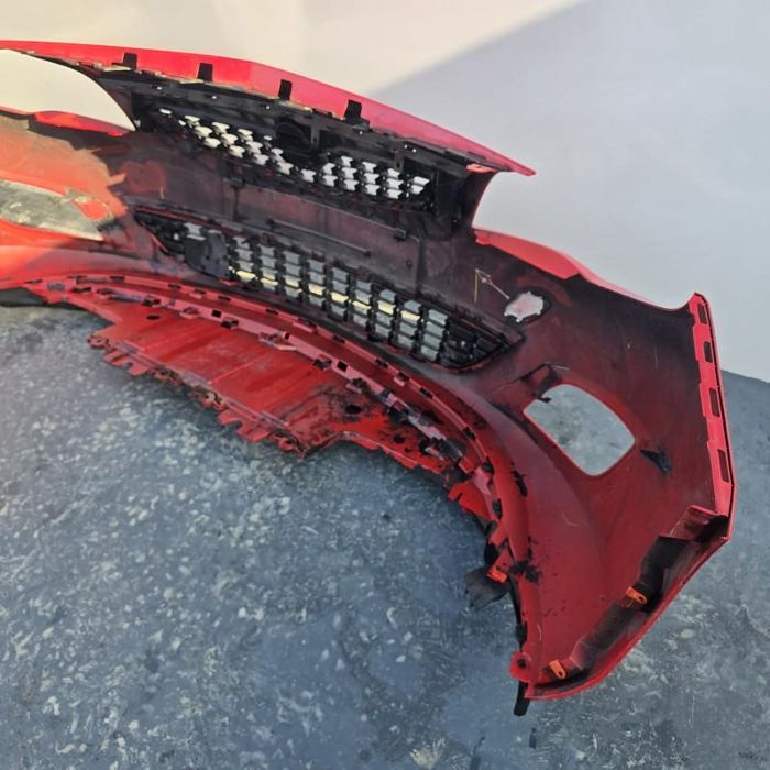 Bara fata Z50B rosu cu grile Opel Astra J