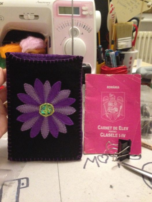 Husa protectie carnet de note, handmade din fetru