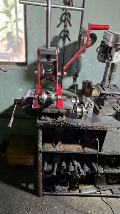 Vand dispozitiv de îndoit teava