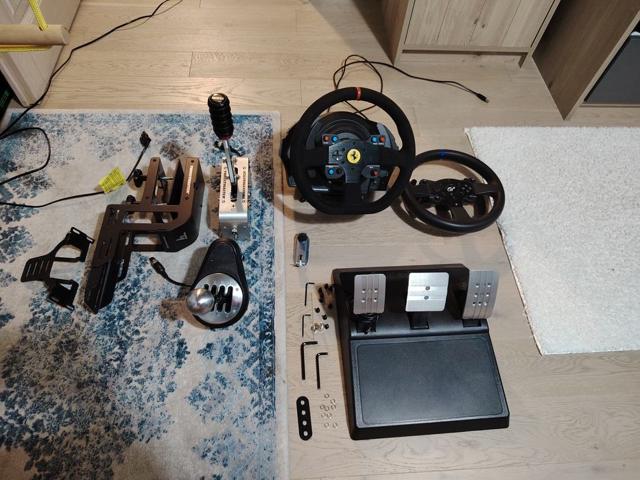 Volan Trustmaster set complet ca nou