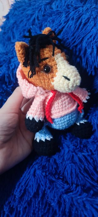 Вязаная игрушка в наличии