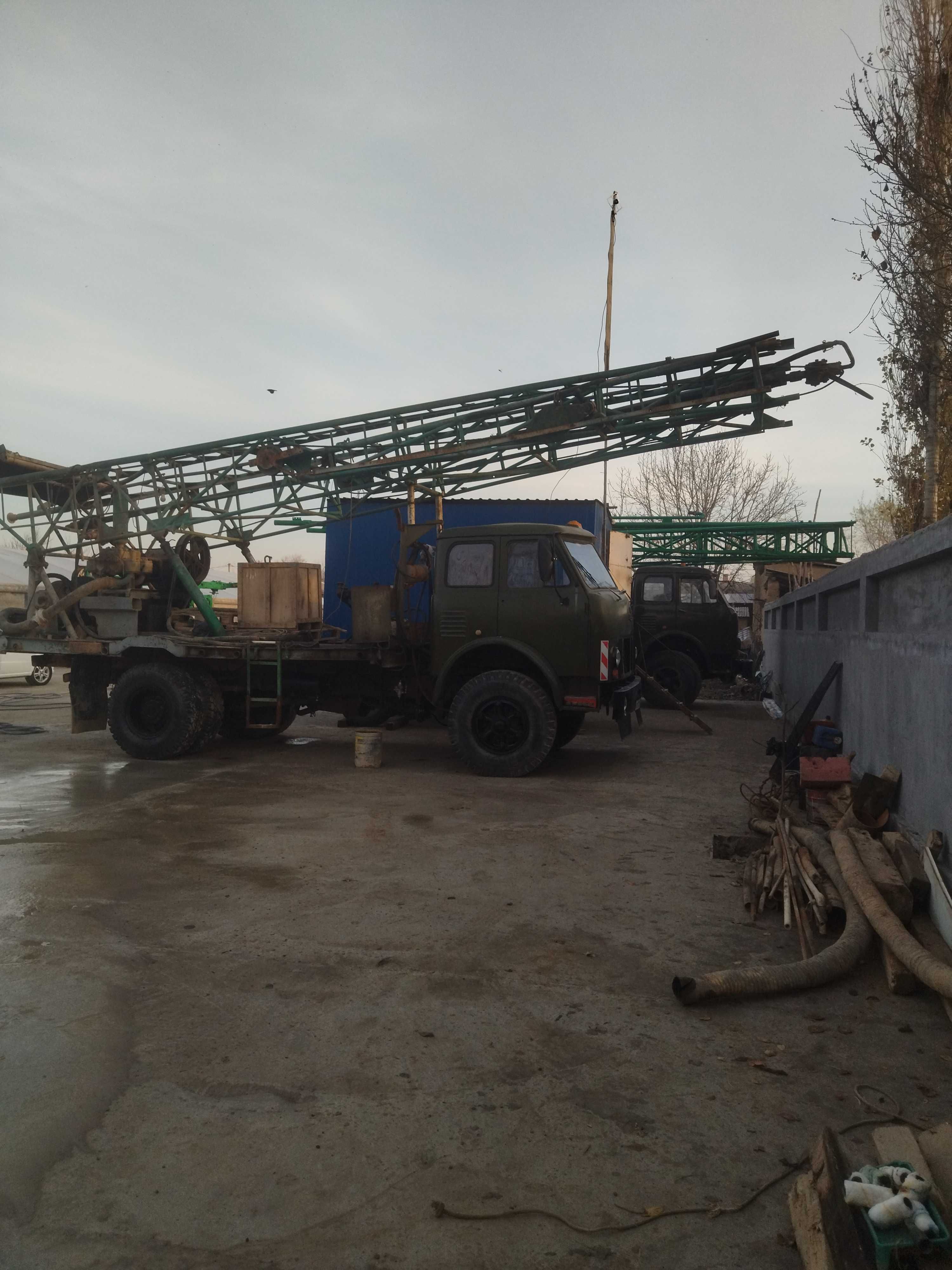 Suv chiqarish xizmati. Бурения скважин.