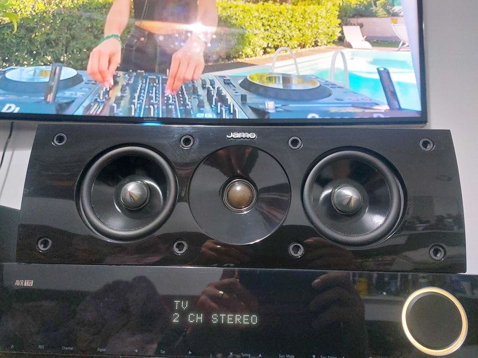 Centru Jamo S 60 CEN