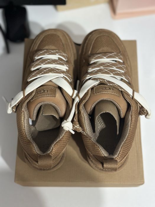 Ugg noi in cutie Lo Lowmel