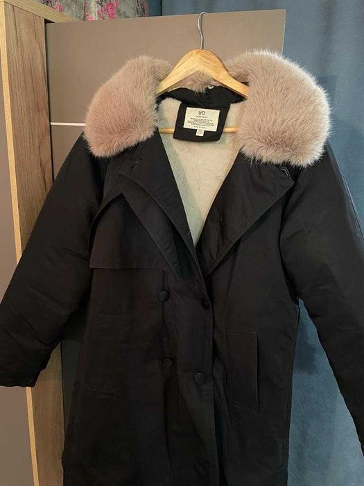 Продам верхнюю одежду 48-52 размера, смотрите фото и описание