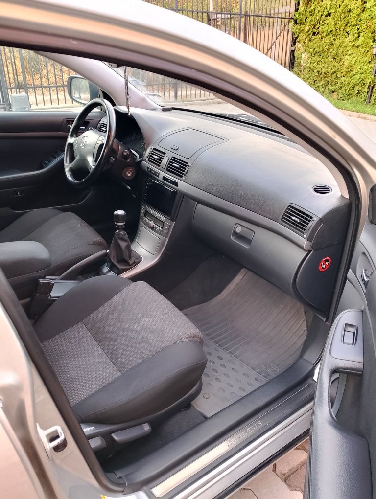 Toyota Avensis 2.2 D4D Тойота Авенсис
