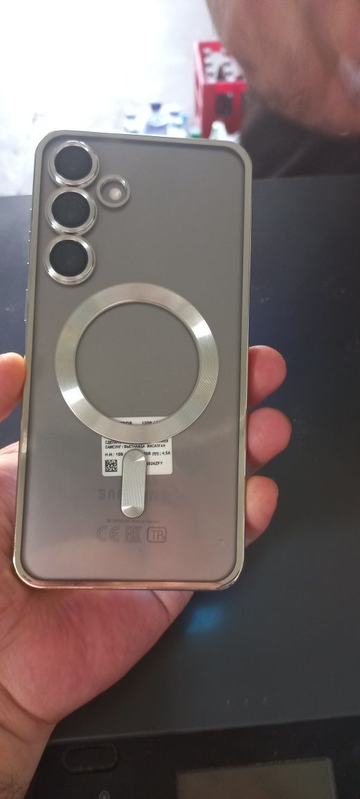 Samsung  s 25 plys