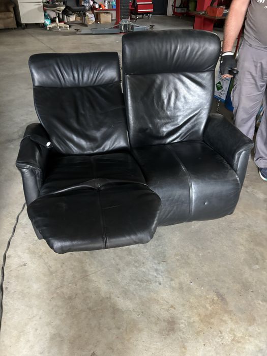 Canapea piele electrica